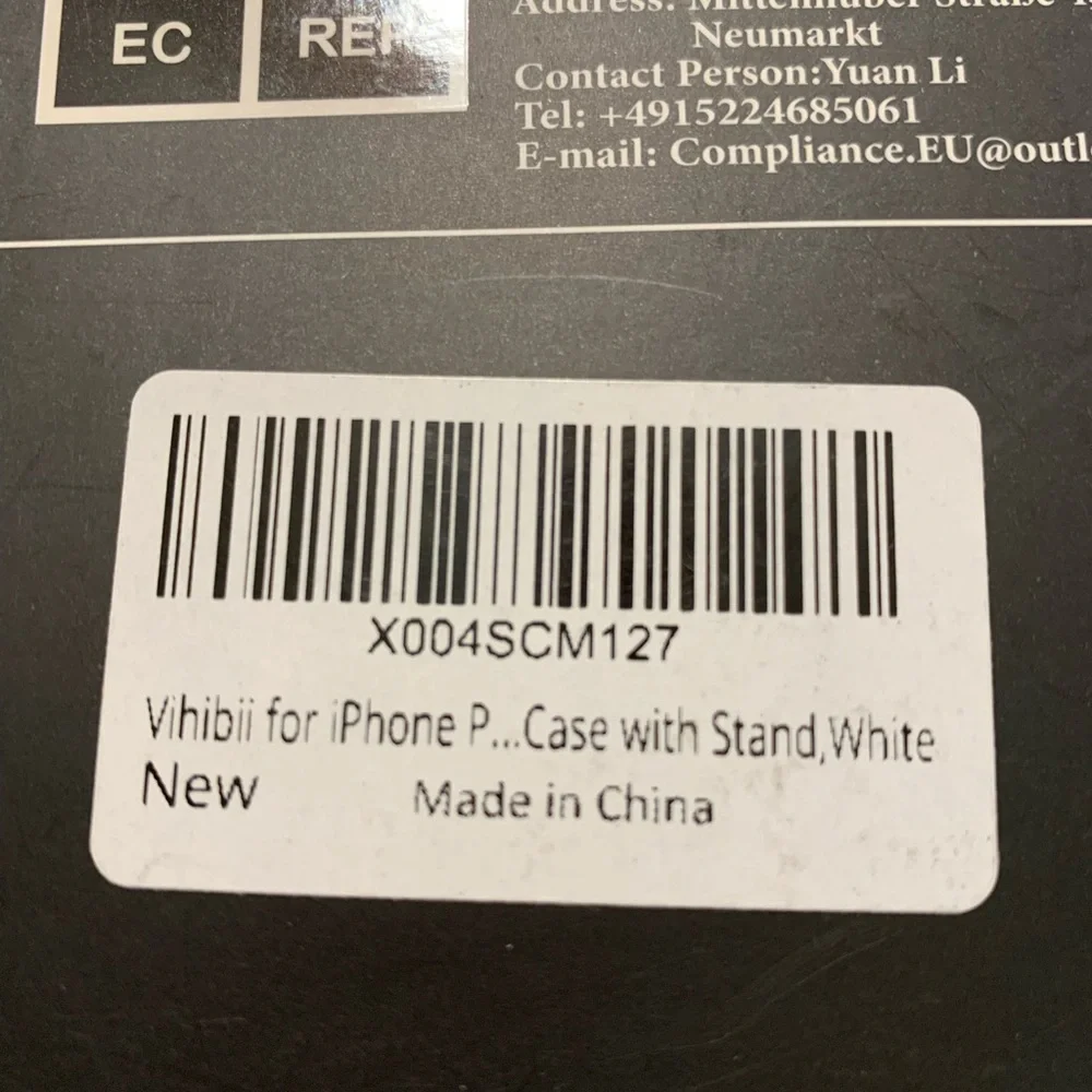iPhone 17 Pro Case with With  Stand, White